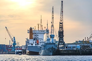 Equipo marítimo para el mantenimiento del sistema