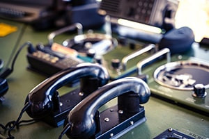 Circuiti elettronici nei sistemi di comunicazione marittima