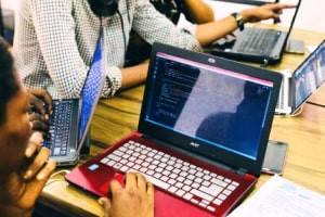 VMware vSphere 4: licenze, creazione e sicurezza