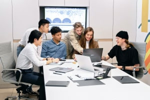 Cómo organizar reuniones productivas y creativas