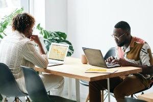 Guia completo para redigir planos de marketing