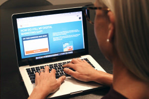 Diploma avanzato in padronanza del marketing digitale d'élite per consulenti