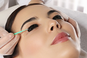 How to Lift and Tint Eyelashes