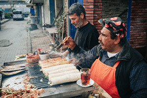 Conversazioni in arabo sul cibo e sulle strade