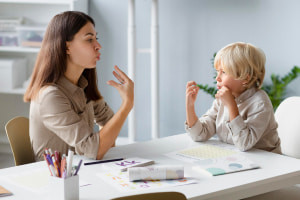 Compreendendo os distúrbios da linguagem infantil