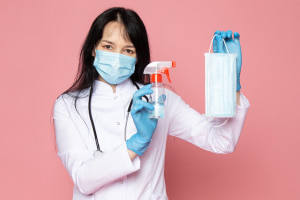 Treinamento sobre princípios de prevenção e controle de infecções