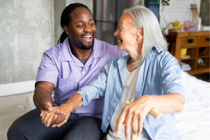 Diversità, equità e inclusività (DEI) nell'assistenza agli adulti