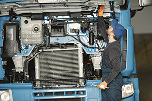 Mecánica de vehículos pesados (HGV)