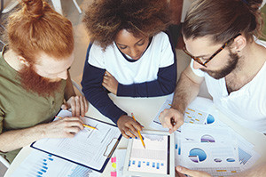 Fundamentals of Market Research and Analysis