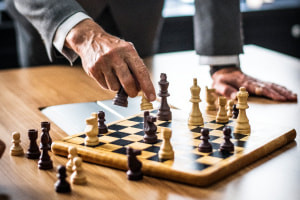 Processo decisionale strategico utilizzando la teoria dei giochi