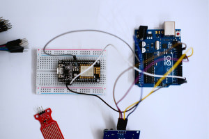 Microcontrollori Progetti: Comunicazione aerea e rilevamento del movimento