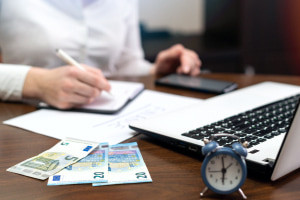 Compensation Essentials: Foundations and Strategic Planning