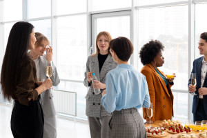 Elementos esenciales de planificación de eventos corporativos
