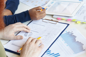 Compensation Analysis: Benchmarking, Surveys, and Equity Strategies