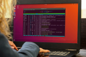 Terminal Linux para procesos automatizados
