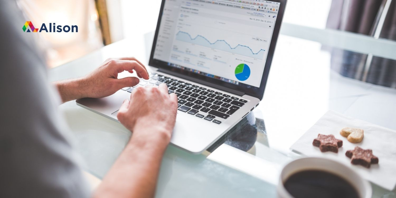 Online Learning Prepares Students for the Modern Workplace